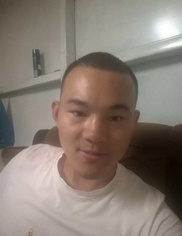 小強。。的第一张照片--福州相亲服务中心