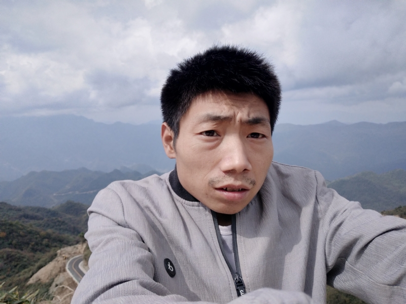 向后半生奋斗的第一张照片--福州相亲服务中心