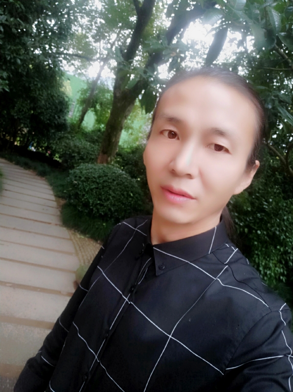 北方的狼的第一张照片--福州相亲服务中心