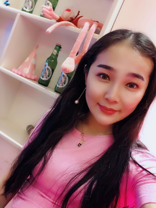 李雨菲的第一张照片--福州相亲服务中心