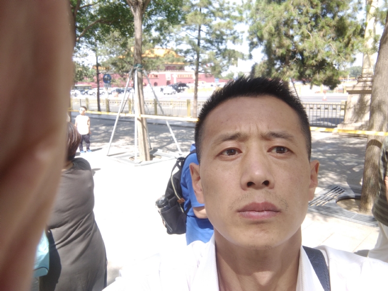刘红兵的第一张照片--福州相亲服务中心