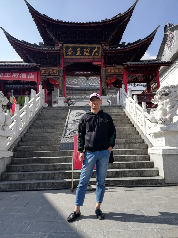 旧事离人的第一张照片--福州相亲服务中心