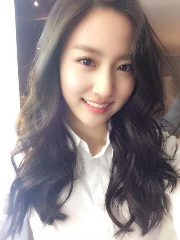 等爱的易微的第一张照片--福州相亲服务中心