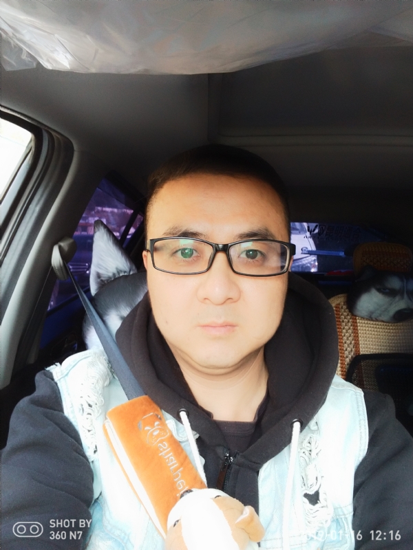 香烟最懂男人心的第一张照片--福州相亲服务中心