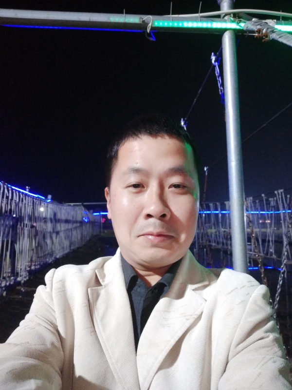 阿峰的第一张照片--福州相亲服务中心