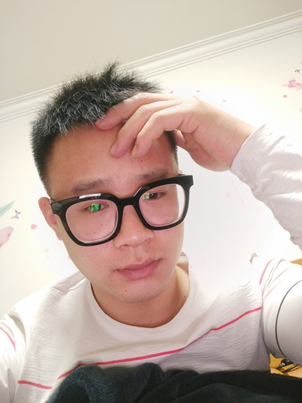华灯初上的夜晚的第一张照片--福州相亲服务中心