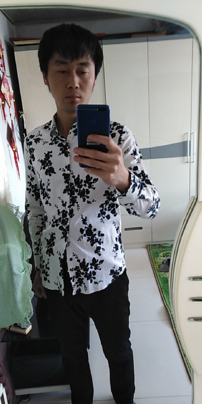 兰若寺里的书生的第一张照片--福州相亲服务中心