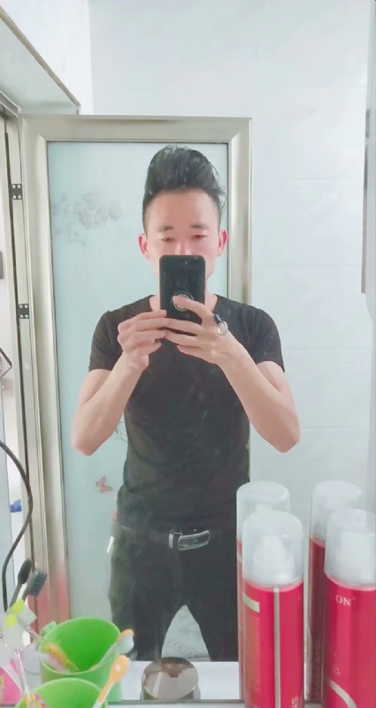 邱利平的第一张照片--福州相亲服务中心