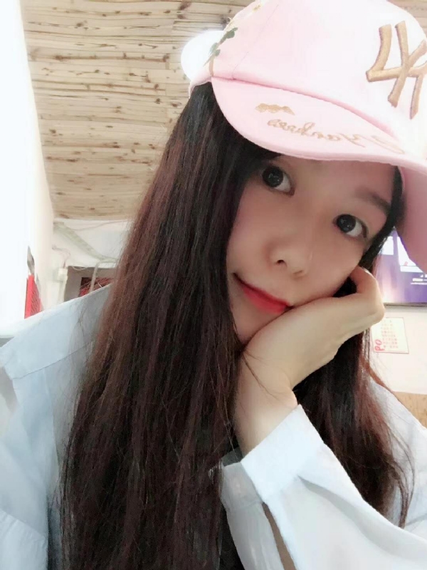 丹丹的第一张照片--福州相亲服务中心