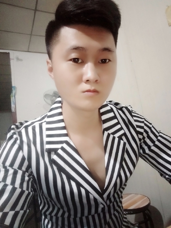 随遇而安的第一张照片--福州相亲服务中心