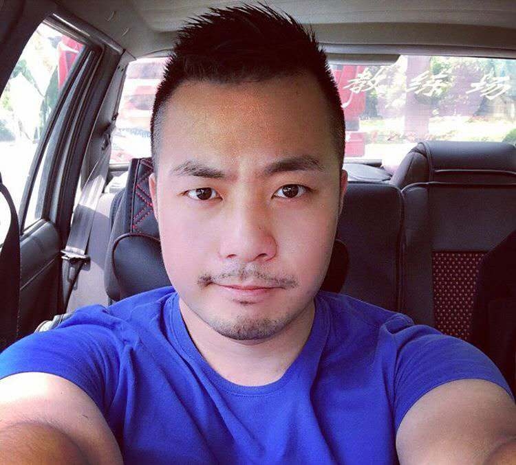 刘江平的第三张照片--福州相亲服务中心