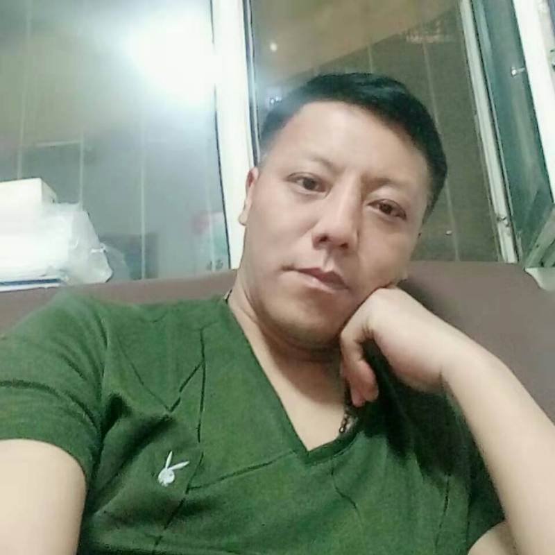 龍行天下的第一张照片--福州相亲服务中心