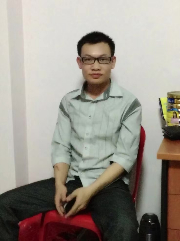 坚强不屈的第一张照片--福州相亲服务中心