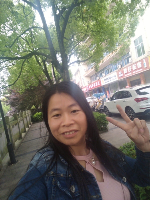 平凡的第一张照片--福州相亲服务中心