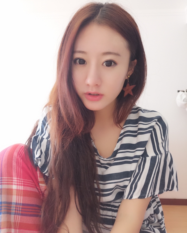 没有故事的女同学的第二张照片--福州相亲服务中心