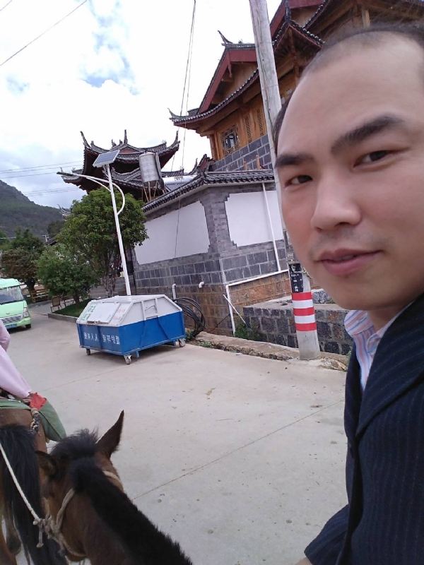 当代军人的第一张照片--福州相亲服务中心