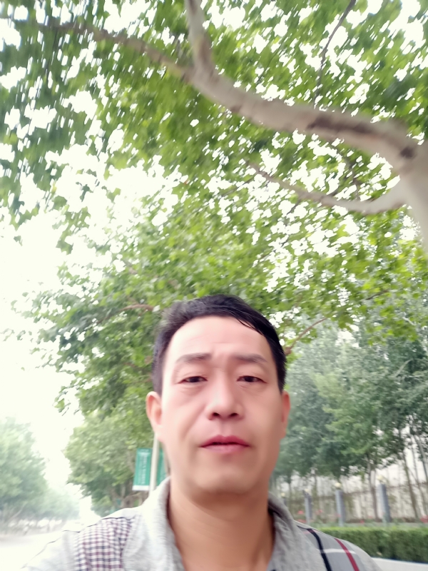 阳光的第一张照片--福州相亲服务中心