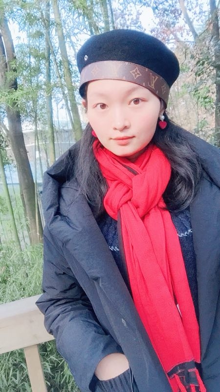 风中百合的第一张照片--福州相亲服务中心