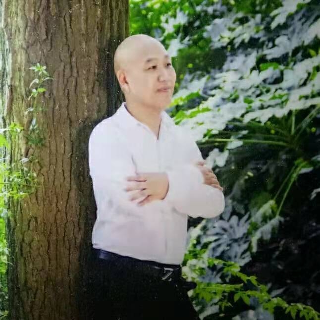 郑鑫牵手的第一张照片--福州相亲服务中心