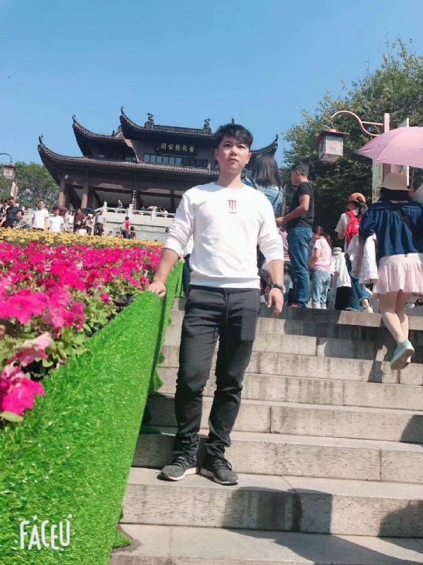 坦然的第二张照片--福州相亲服务中心