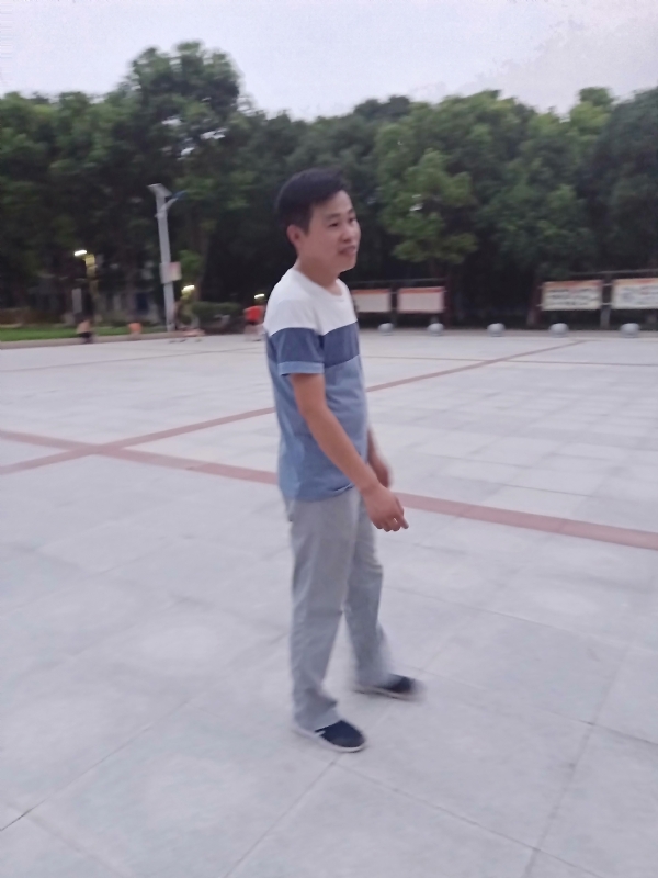一笑的第一张照片--福州相亲服务中心