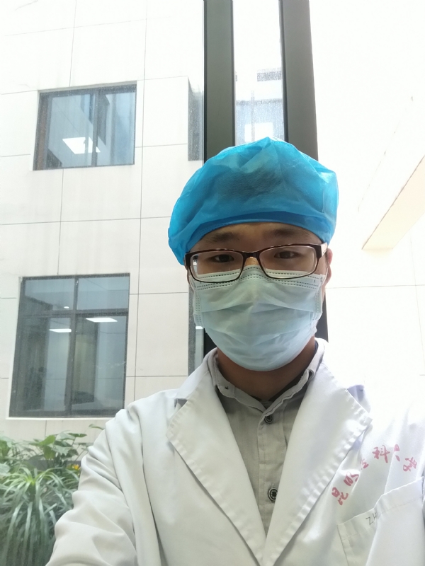 口腔小医生的第一张照片--福州相亲服务中心