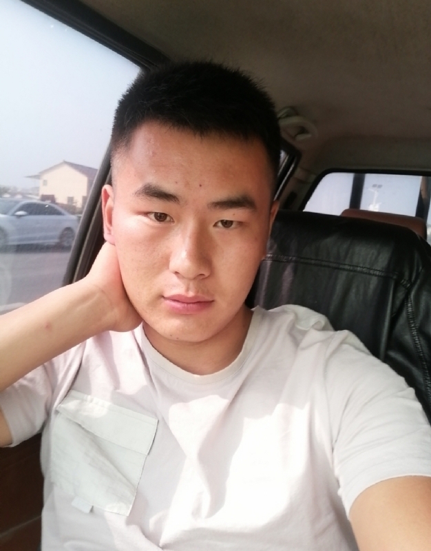 马宏亮的第二张照片--福州相亲服务中心