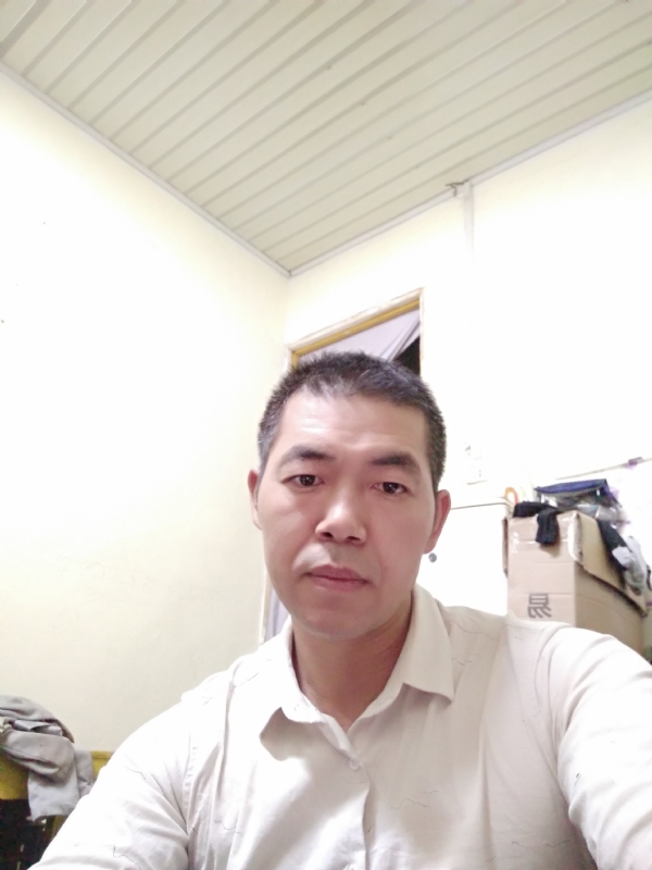 为伊消得人憔悴的第一张照片--福州相亲服务中心