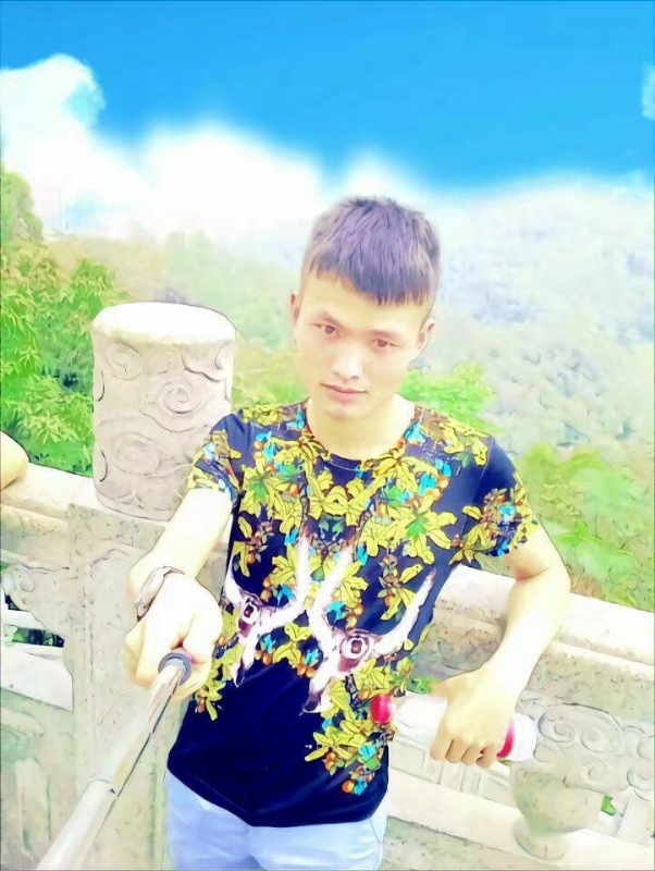 孤独王者元首的第一张照片--福州相亲服务中心