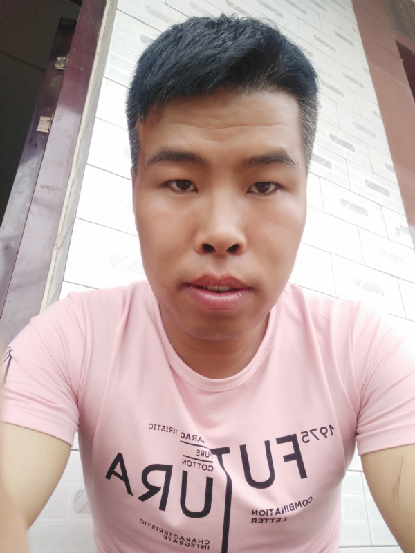 守护爱情的第一张照片--福州相亲服务中心