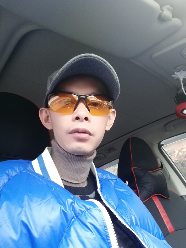 愿得一人心的第一张照片--福州相亲服务中心