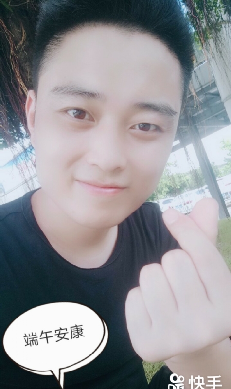 温暖的陈公子的第一张照片--福州相亲服务中心