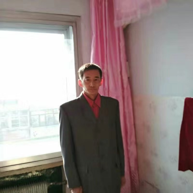 阳光明媚的第一张照片--福州相亲服务中心