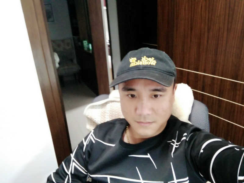 坚持我爱的第一张照片--福州相亲服务中心
