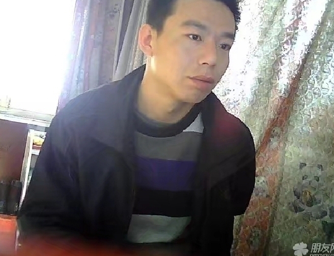 向钱奔跑的第一张照片--福州相亲服务中心