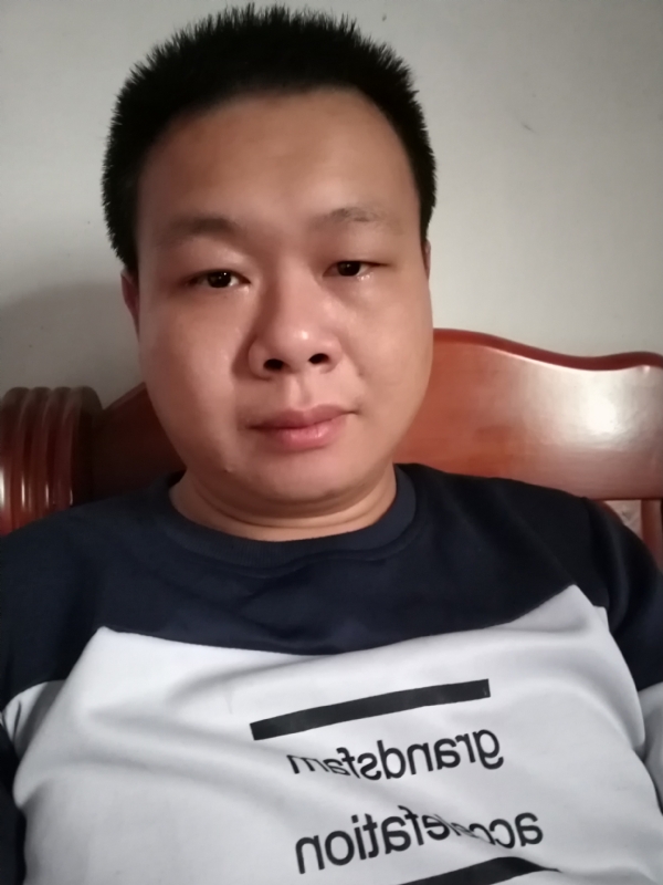 飞的第一张照片--福州相亲服务中心