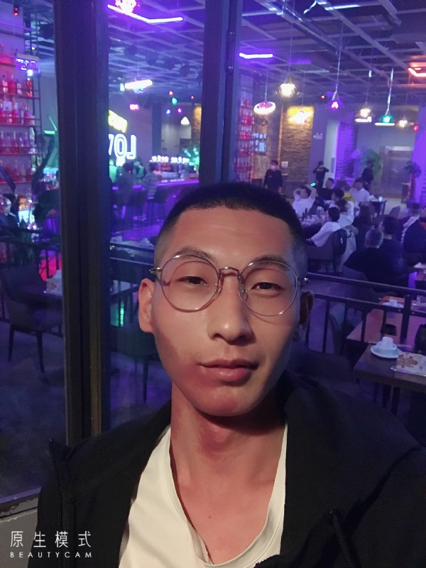 东北小伙的第一张照片--福州相亲服务中心
