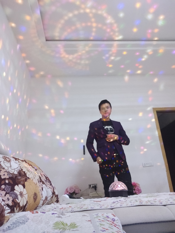 慕凡的第一张照片--福州相亲服务中心