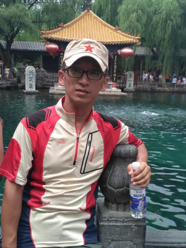 晓峰的第二张照片--福州相亲服务中心