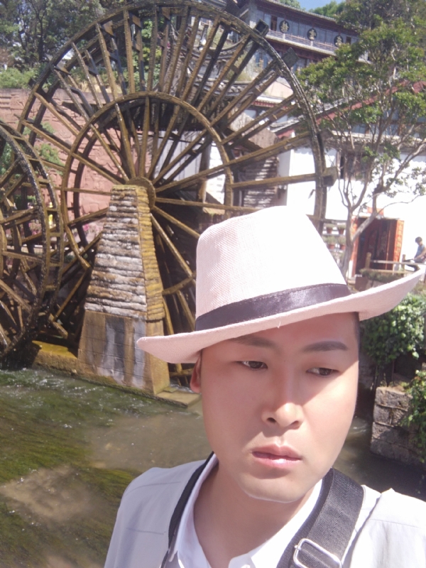 曲靖相亲的第一张照片--福州相亲服务中心