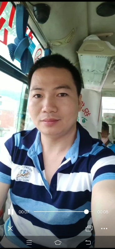 恋人未满的第一张照片--福州相亲服务中心