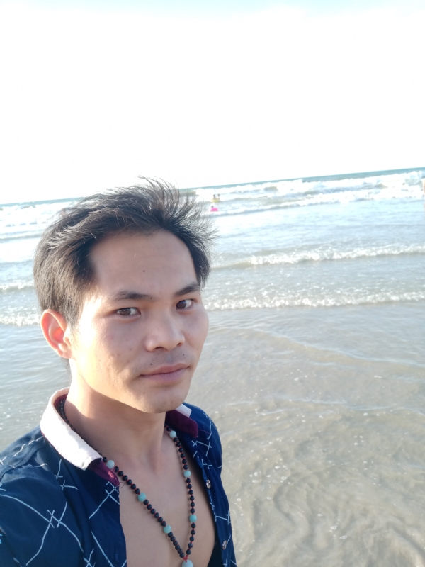 爱已欠费的第一张照片--福州相亲服务中心