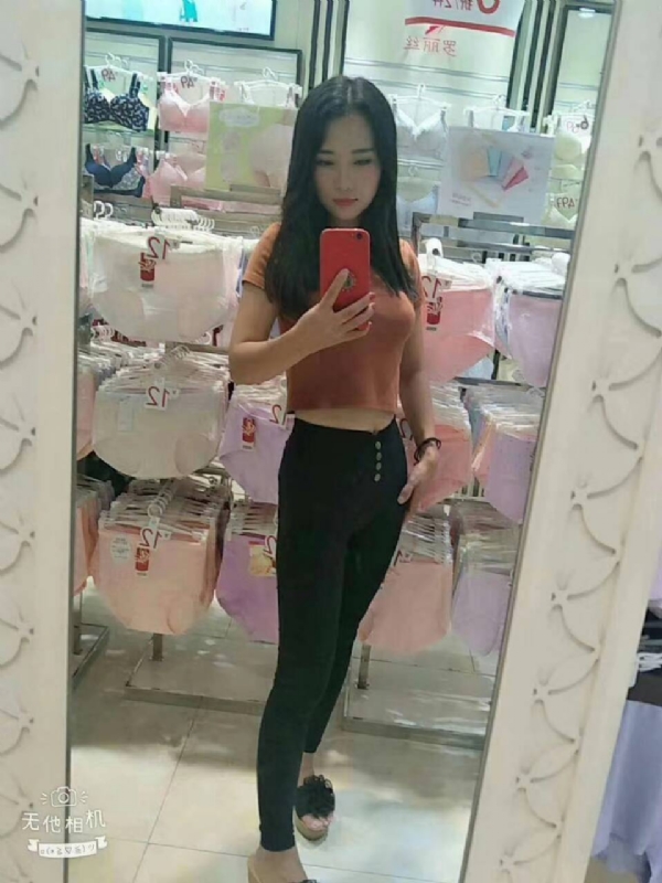 小可爱的第一张照片--福州相亲服务中心