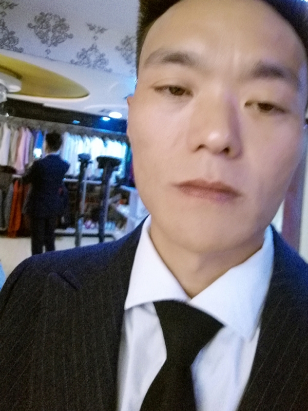 醉酒的蝴蝶的第二张照片--福州相亲服务中心