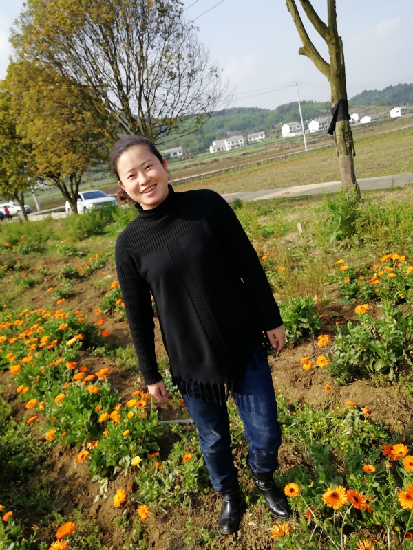 征婚女人的第四张照片--福州相亲服务中心