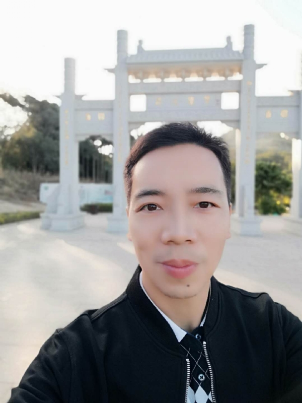 随遇而安的第一张照片--福州相亲服务中心