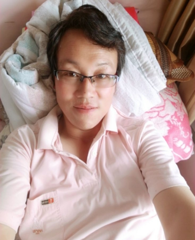 一吻天荒的第一张照片--福州相亲服务中心