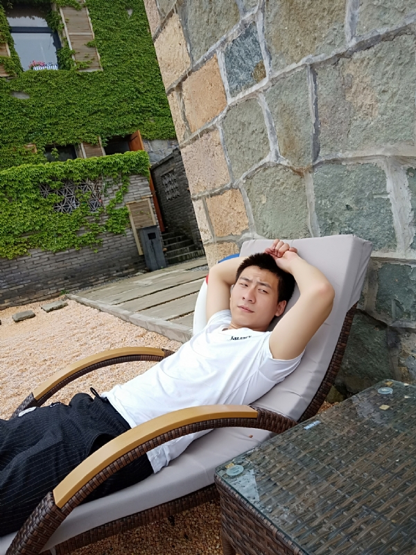真心寻找另一半的第一张照片--福州相亲服务中心