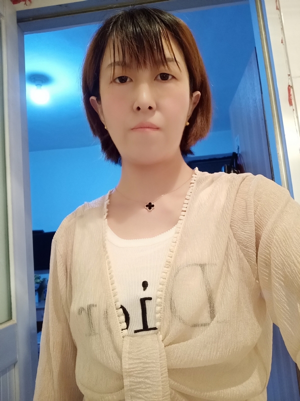 芬儿的第一张照片--福州相亲服务中心