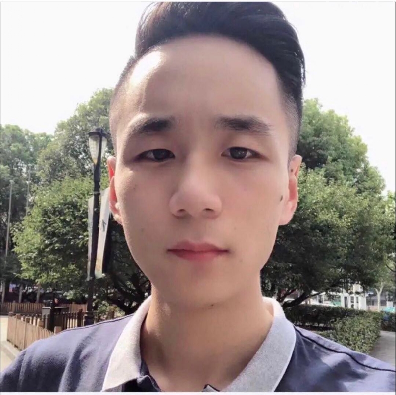 期待八月的雨的第一张照片--福州相亲服务中心